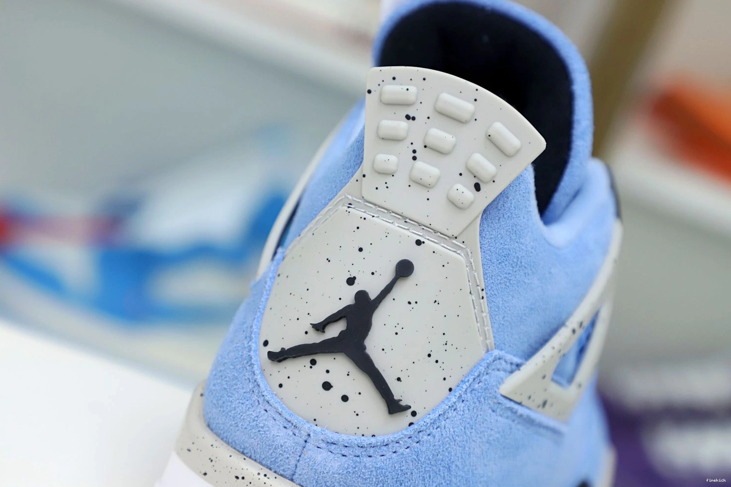 JORDAN BLUE AIR UNIVERSITY 4 0824